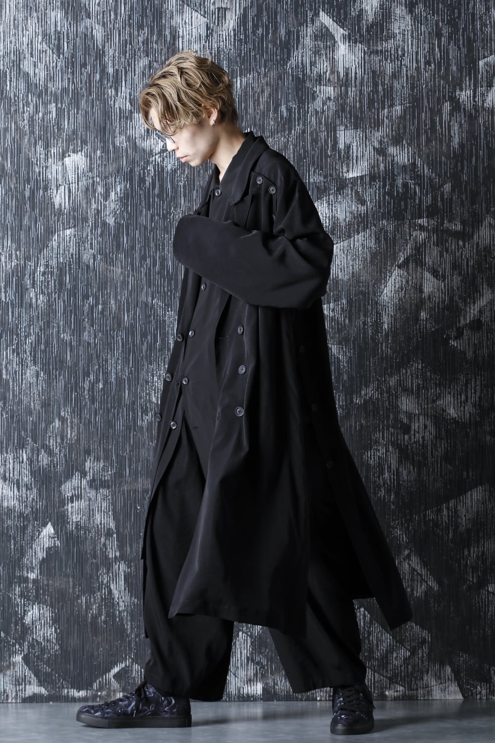 ダブルパーツ ボタン留め ラグランドレス