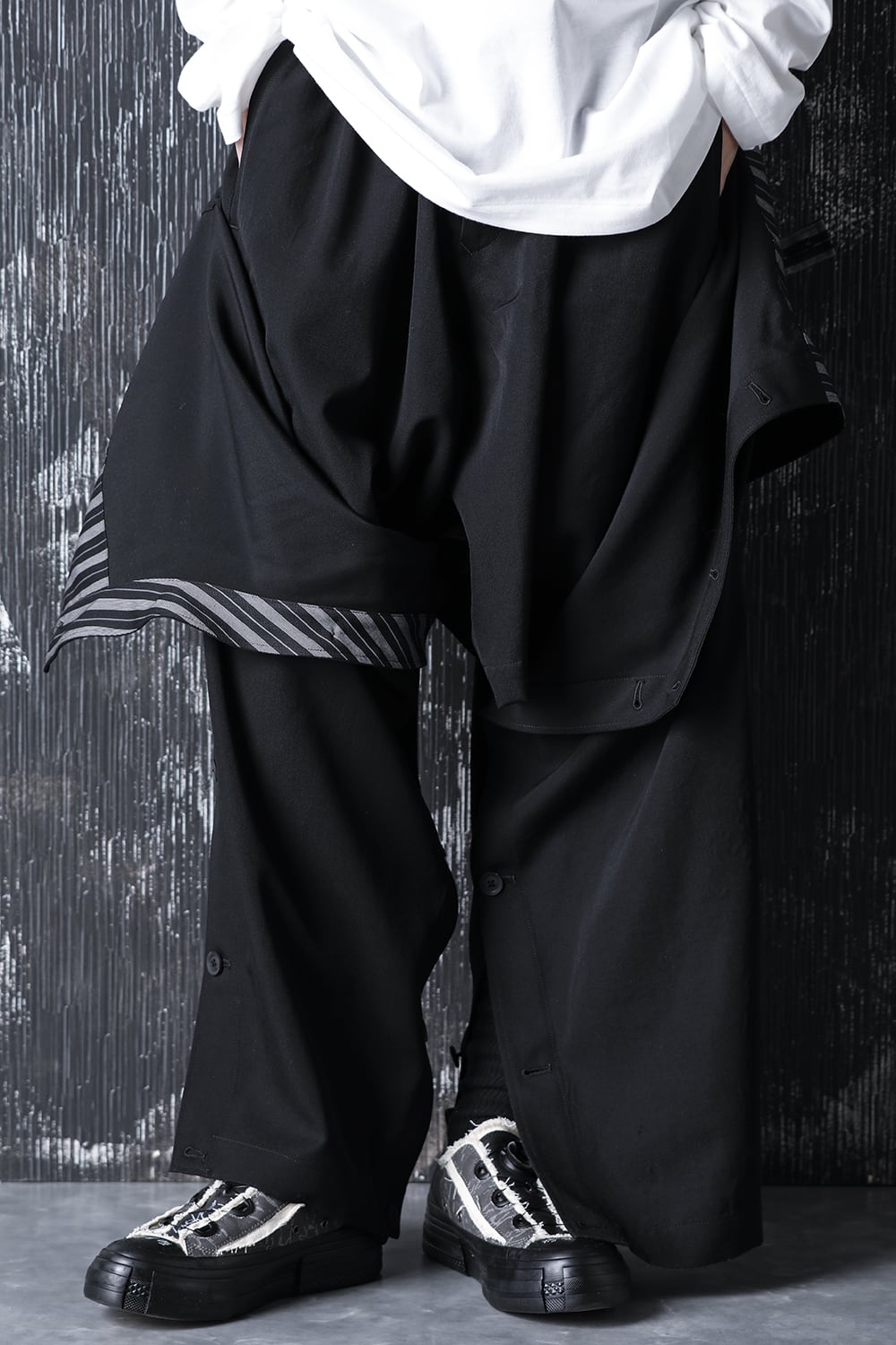 Front cover Wrinkle gabardine Pants