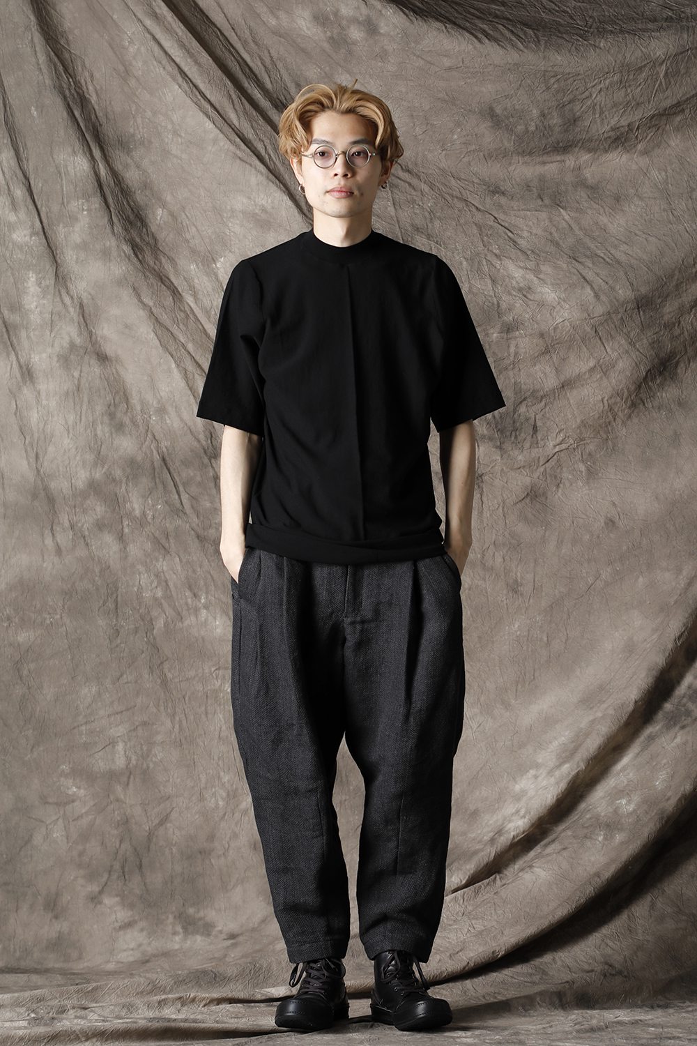 Knit mockneck short sleeve high twist cotton Black