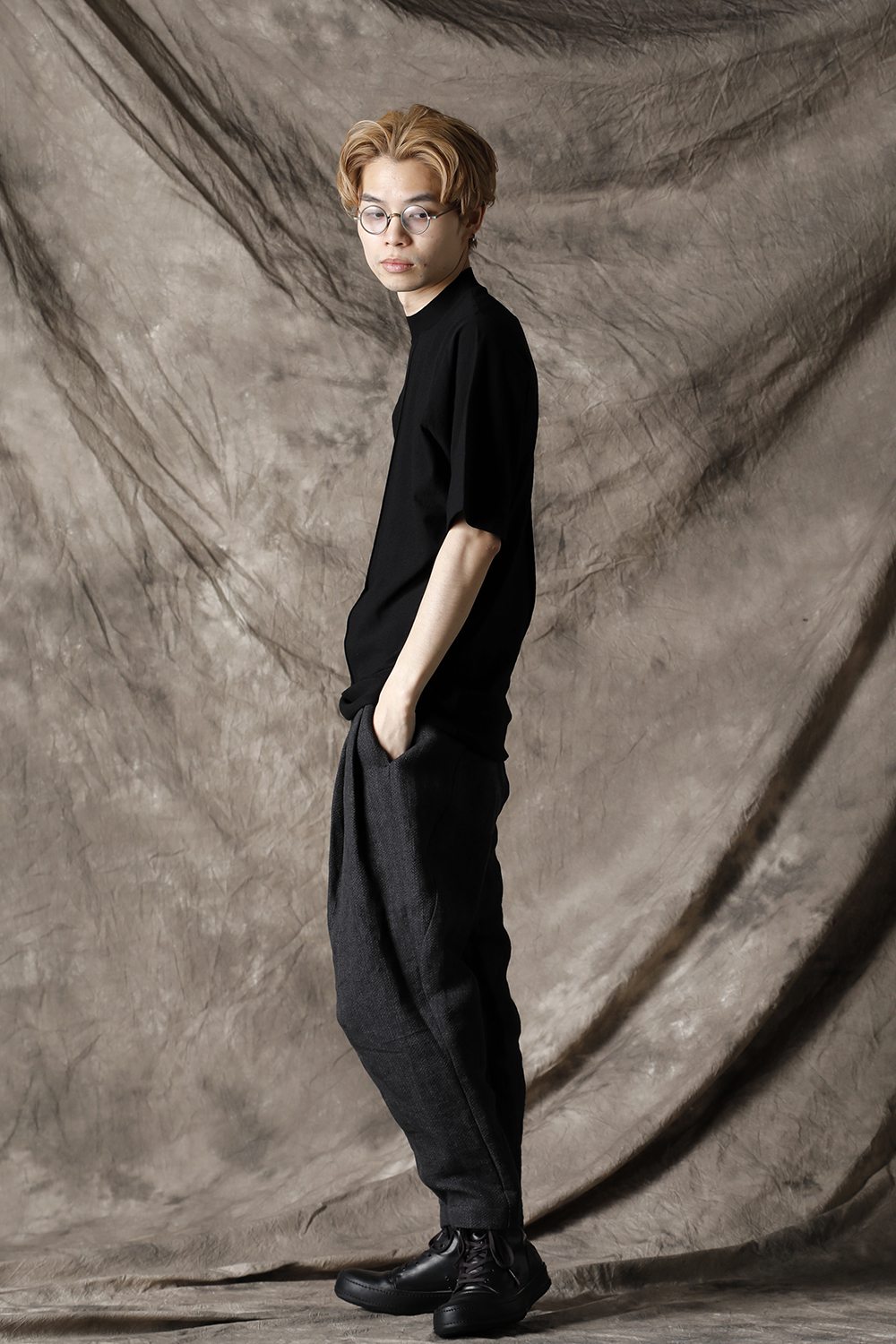 Knit mockneck short sleeve high twist cotton Black