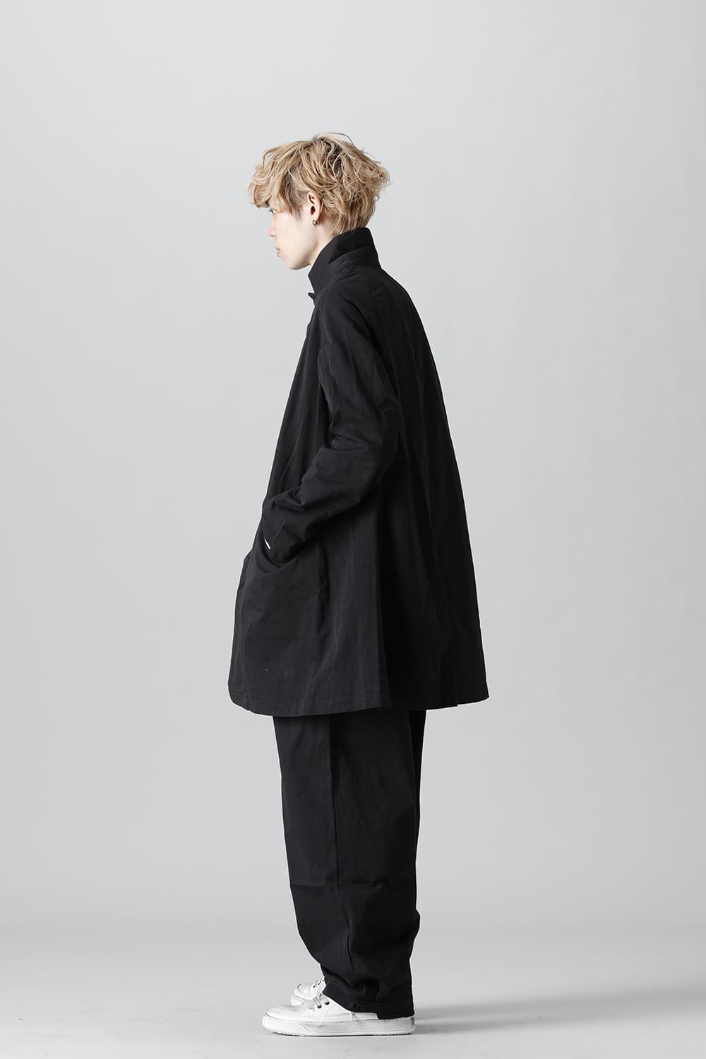 CUT-CHRONO Middle Coat  Black