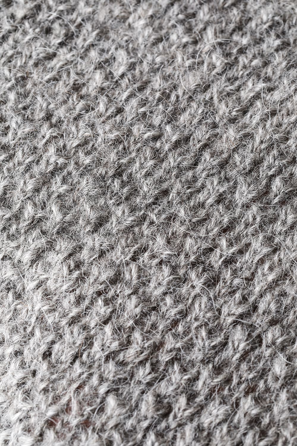 KNIT#58 NATURAL GREY ICELANDIC WOOL