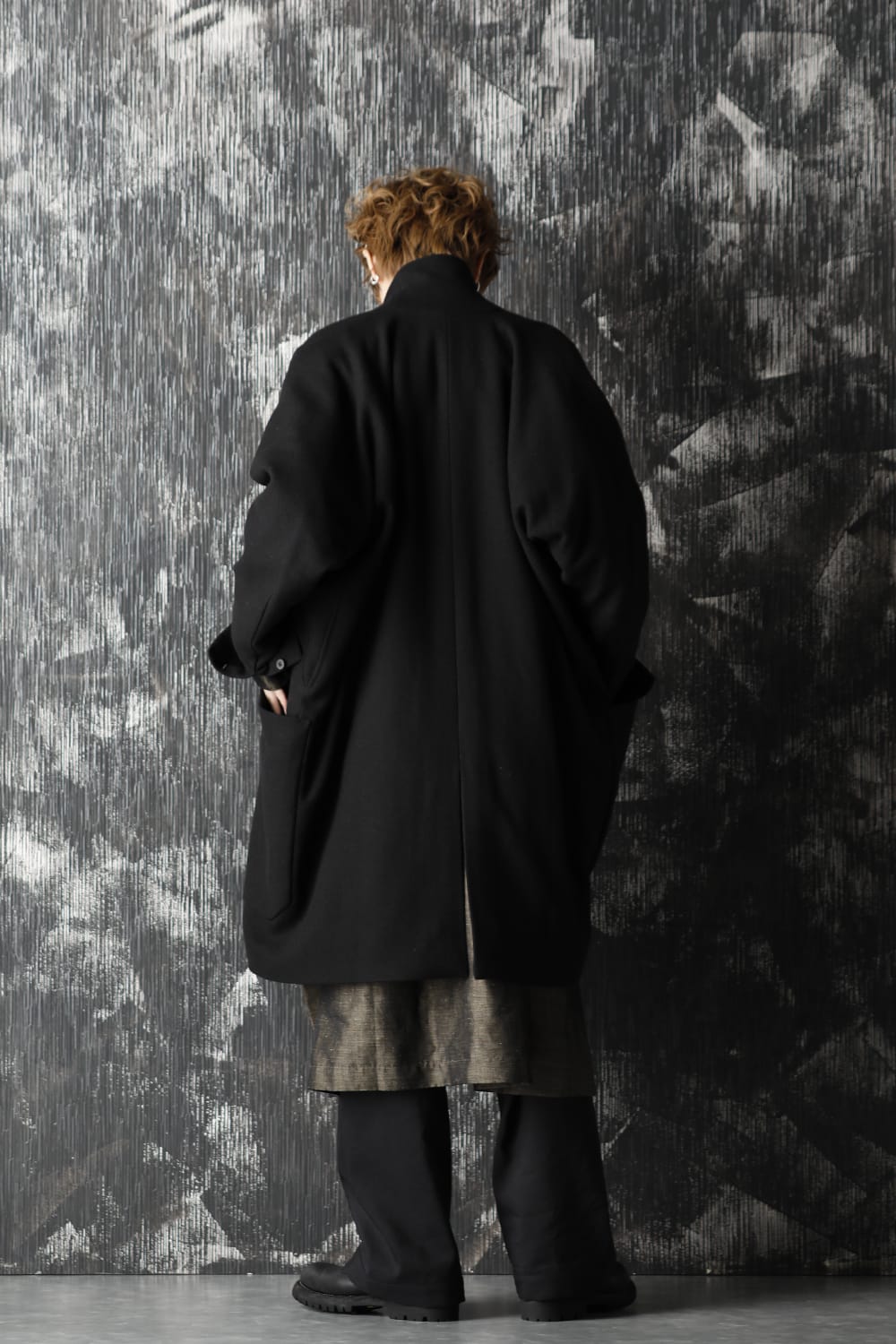 AINU Collar Coat Black Yak Wool