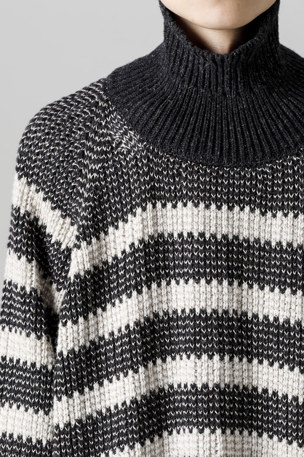 KNIT#57 BLACK MELE/NATURAL STRIPE