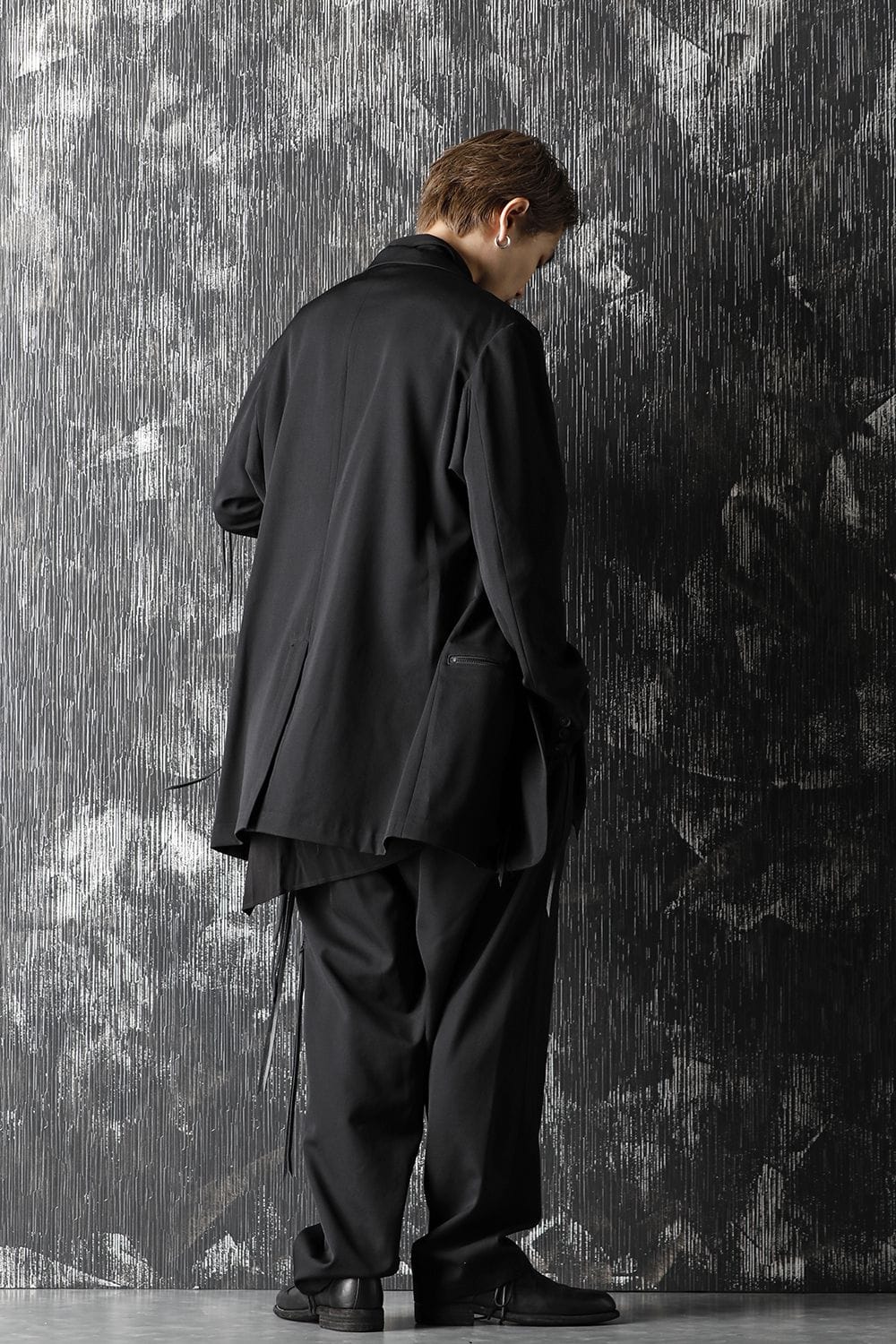 Gusset Sleeve Jacket