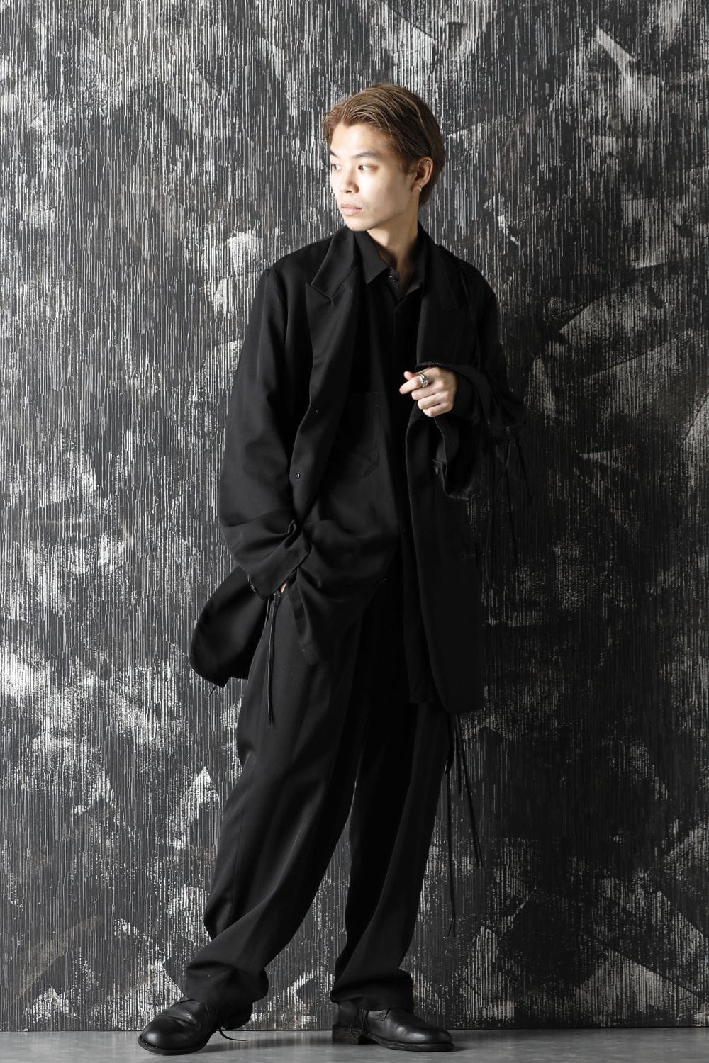 Gusset Sleeve Jacket