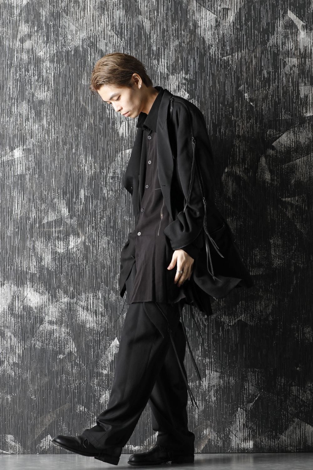 Gusset Sleeve Jacket