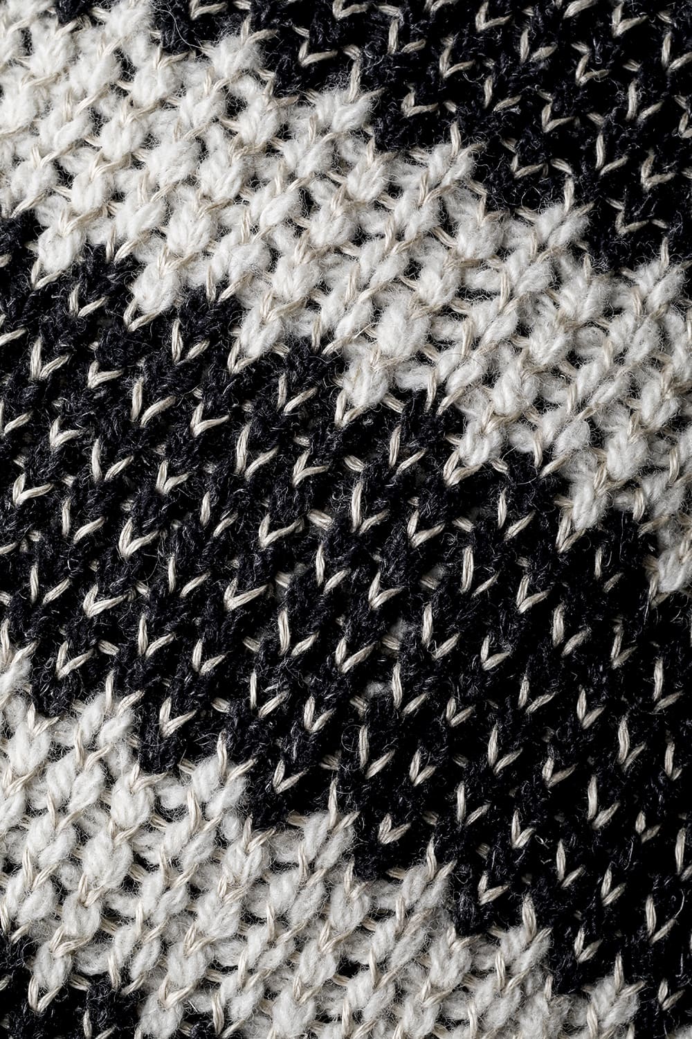 KNIT#57 BLACK MELE/NATURAL STRIPE