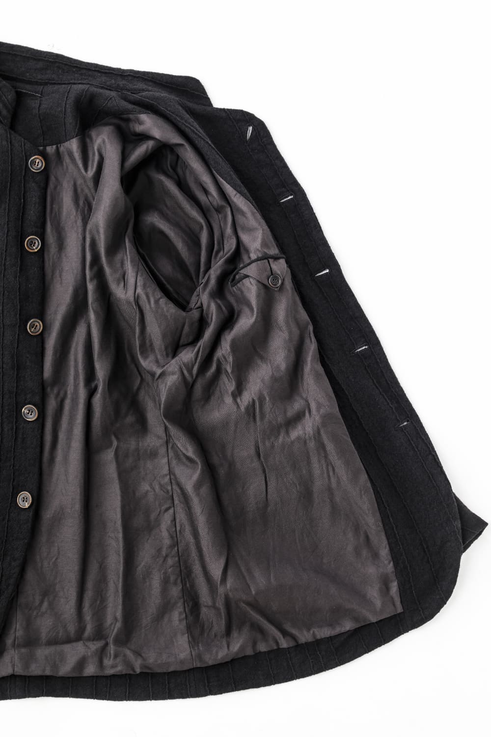 プリーツド ウール スタンド カラー ジャケット