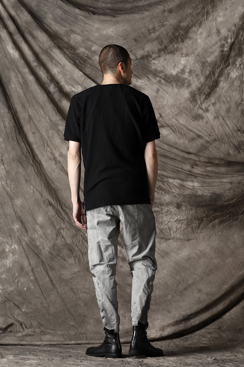 Salt-shrinkled NC Tapered Cropped Pants Gray
