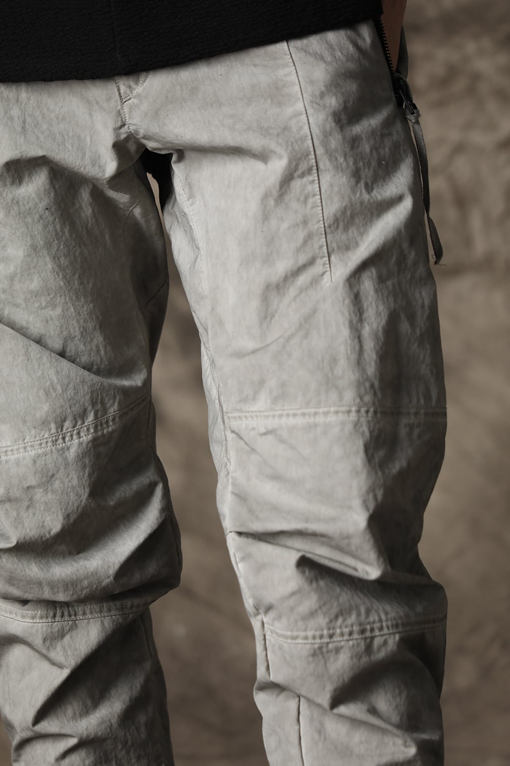 Salt-shrinkled NC Tapered Cropped Pants Gray