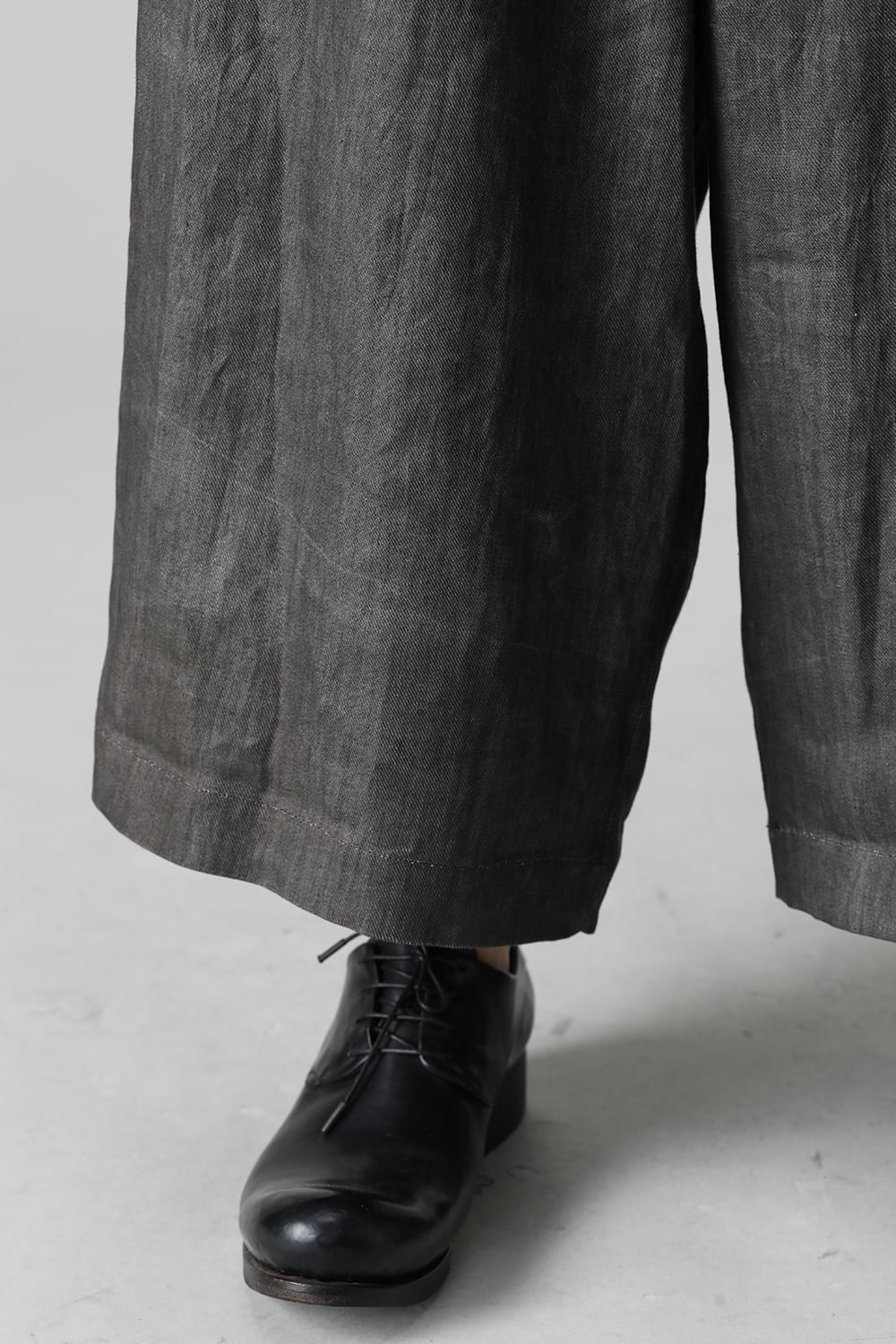 Cropped Straight Slacks Pants