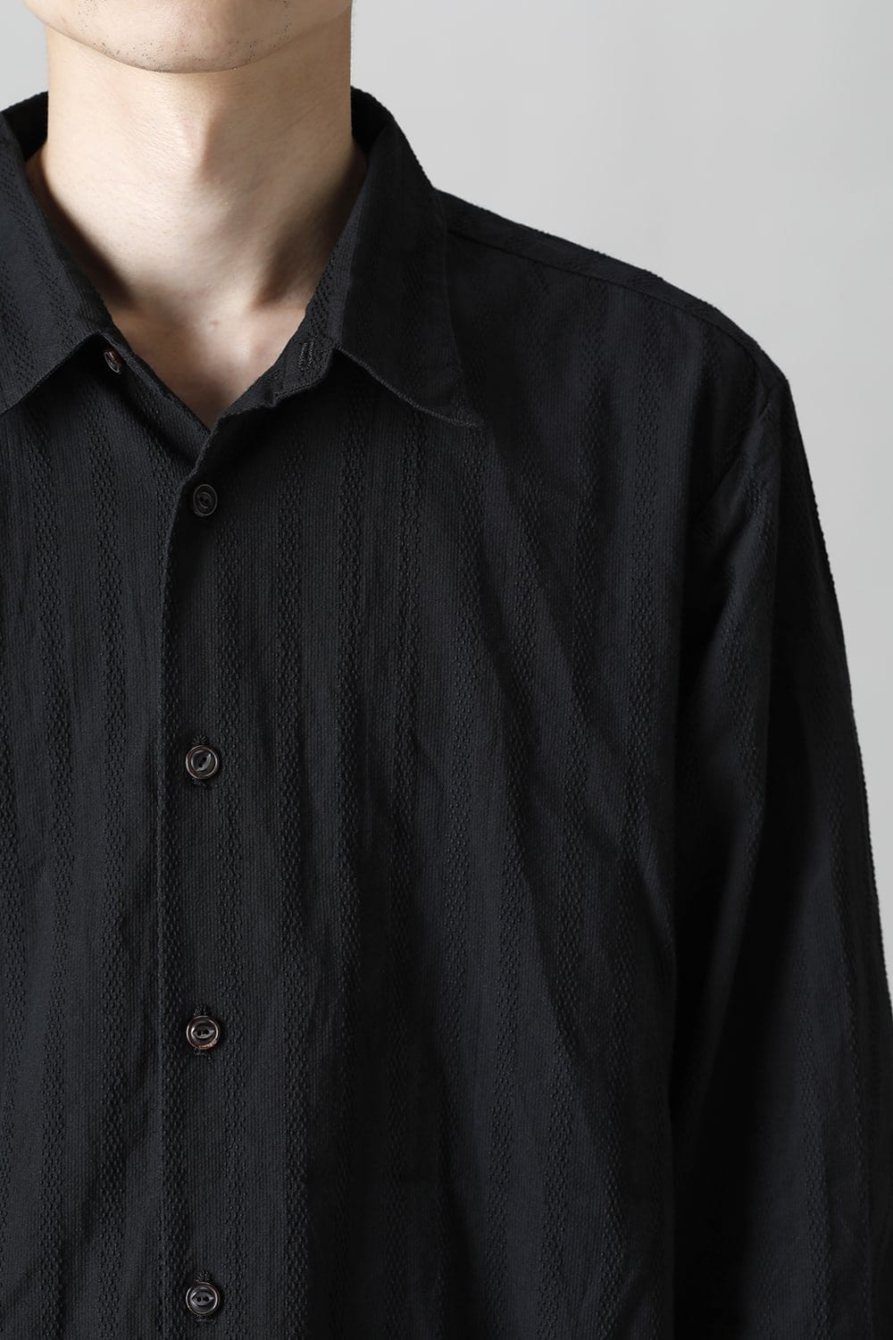 Woven Pattern Shirt-Black