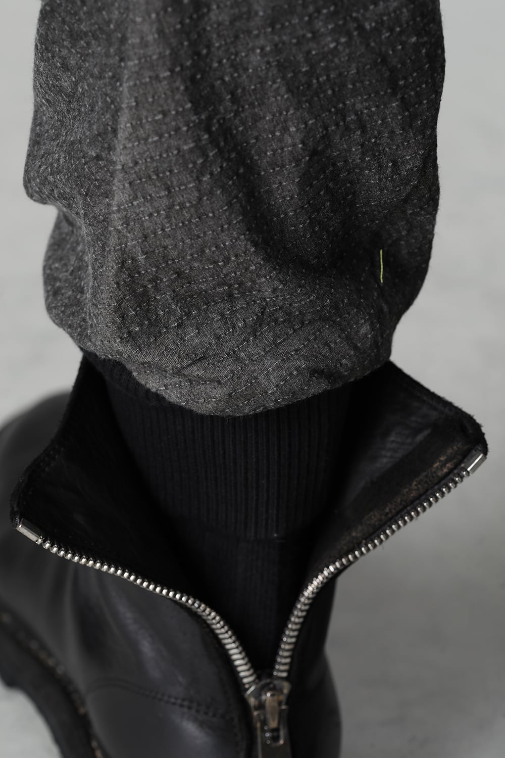 ディンプルワッシャーコットンストレッチリップストップマルチポケットカーゴジョグパンツ ダスト