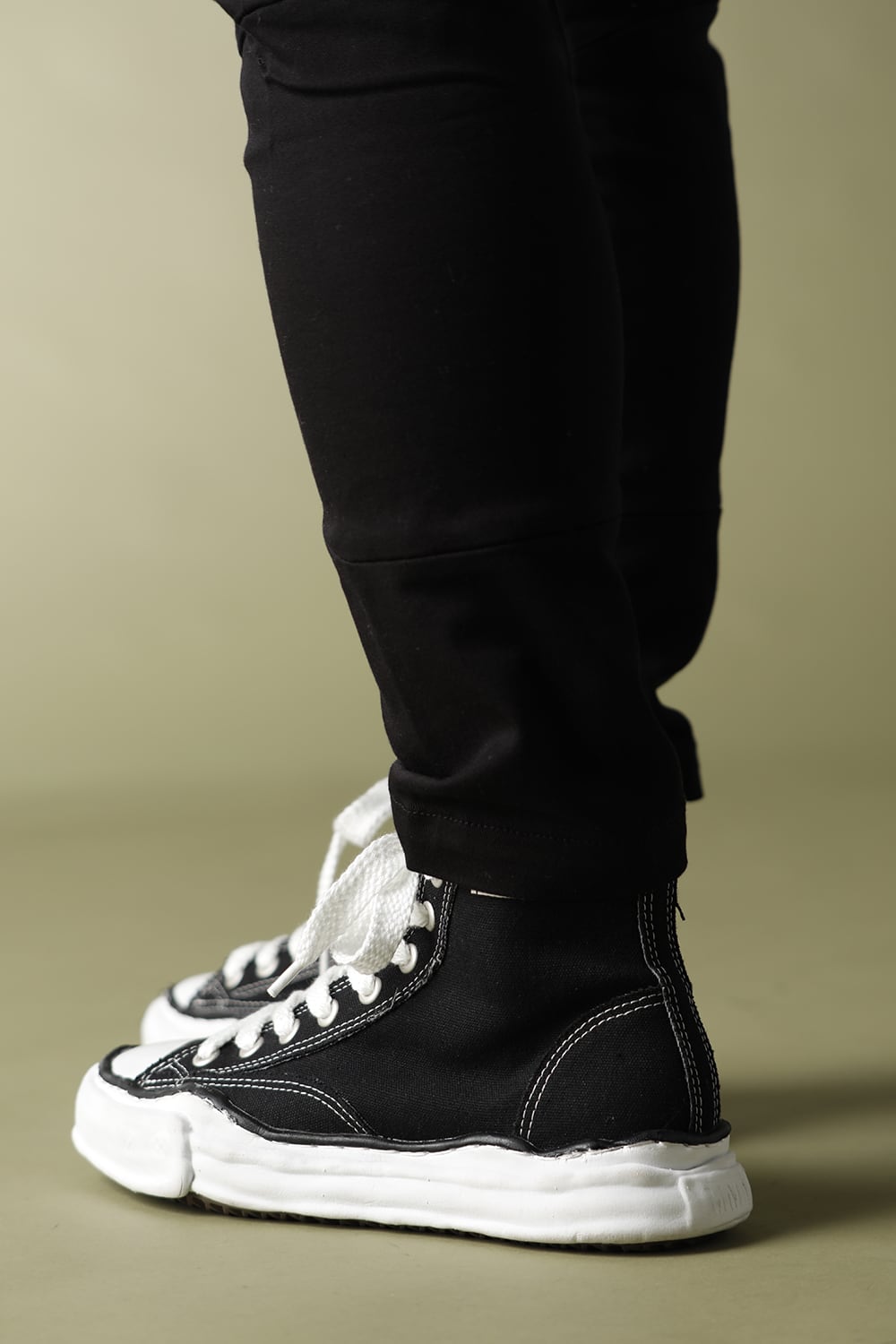 Original sole Canvas Hi cut sneaker Black Delivery END of September