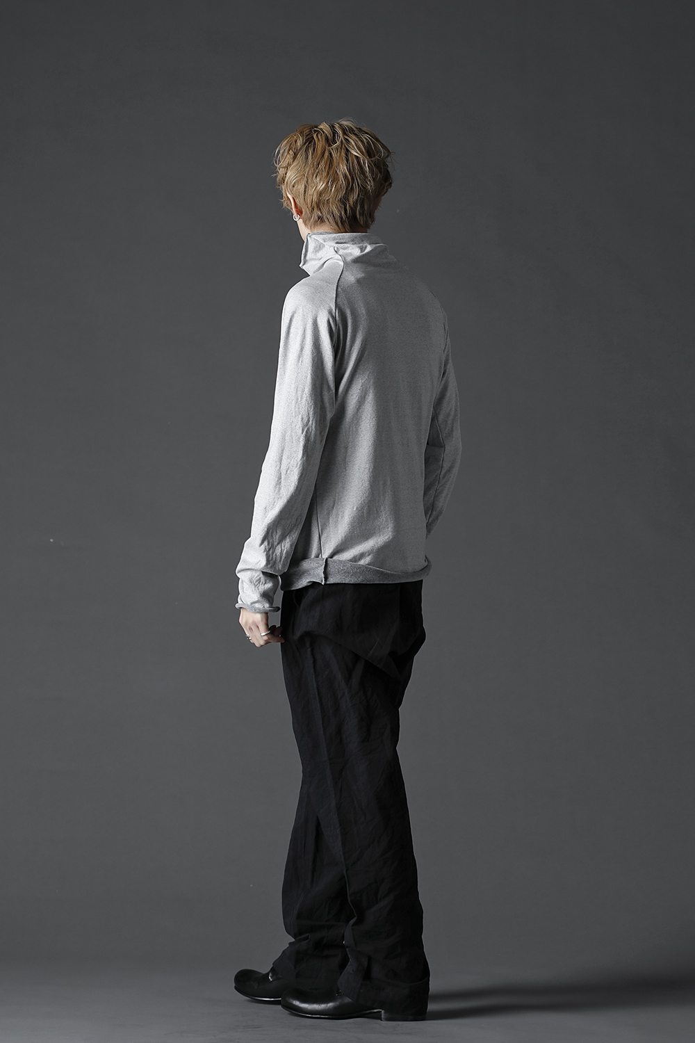 リバーシブルコットン ボトルネック Tシャツ アイスグレー