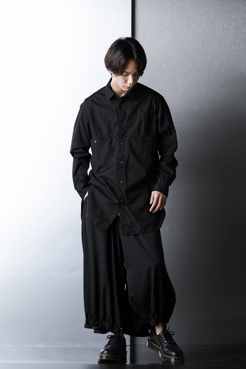 Patch Chest Chain stitch Broad shirt Black