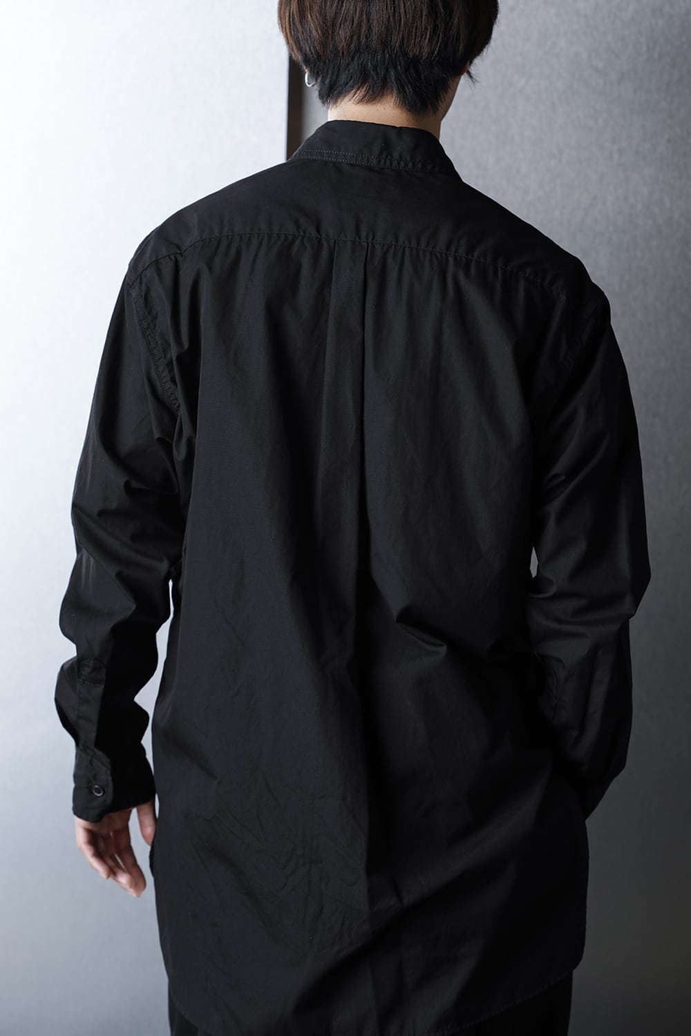 Patch Chest Chain stitch Broad shirt Black