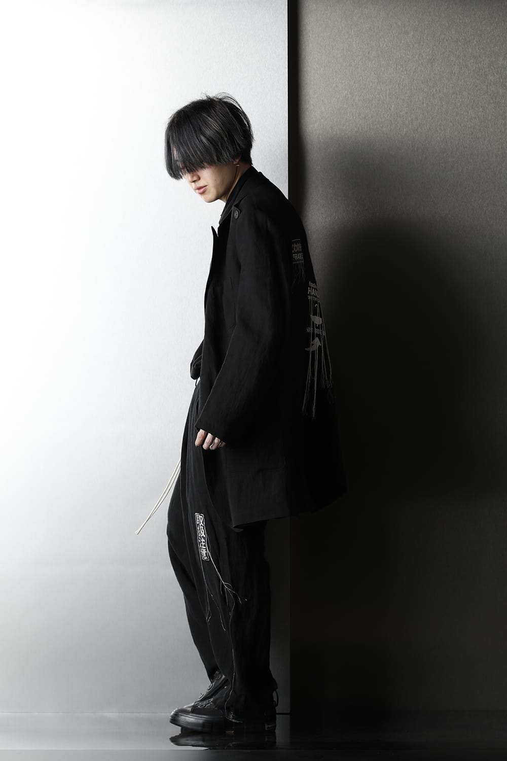 Linen jacket with Double emblem