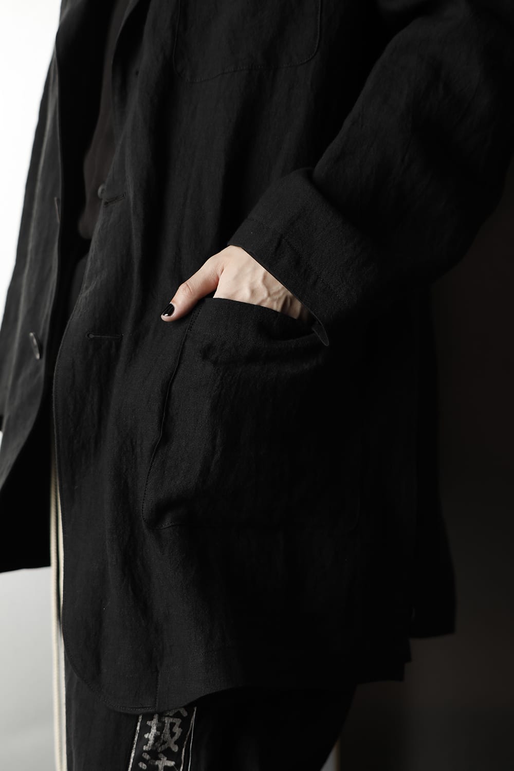 Linen jacket with Double emblem