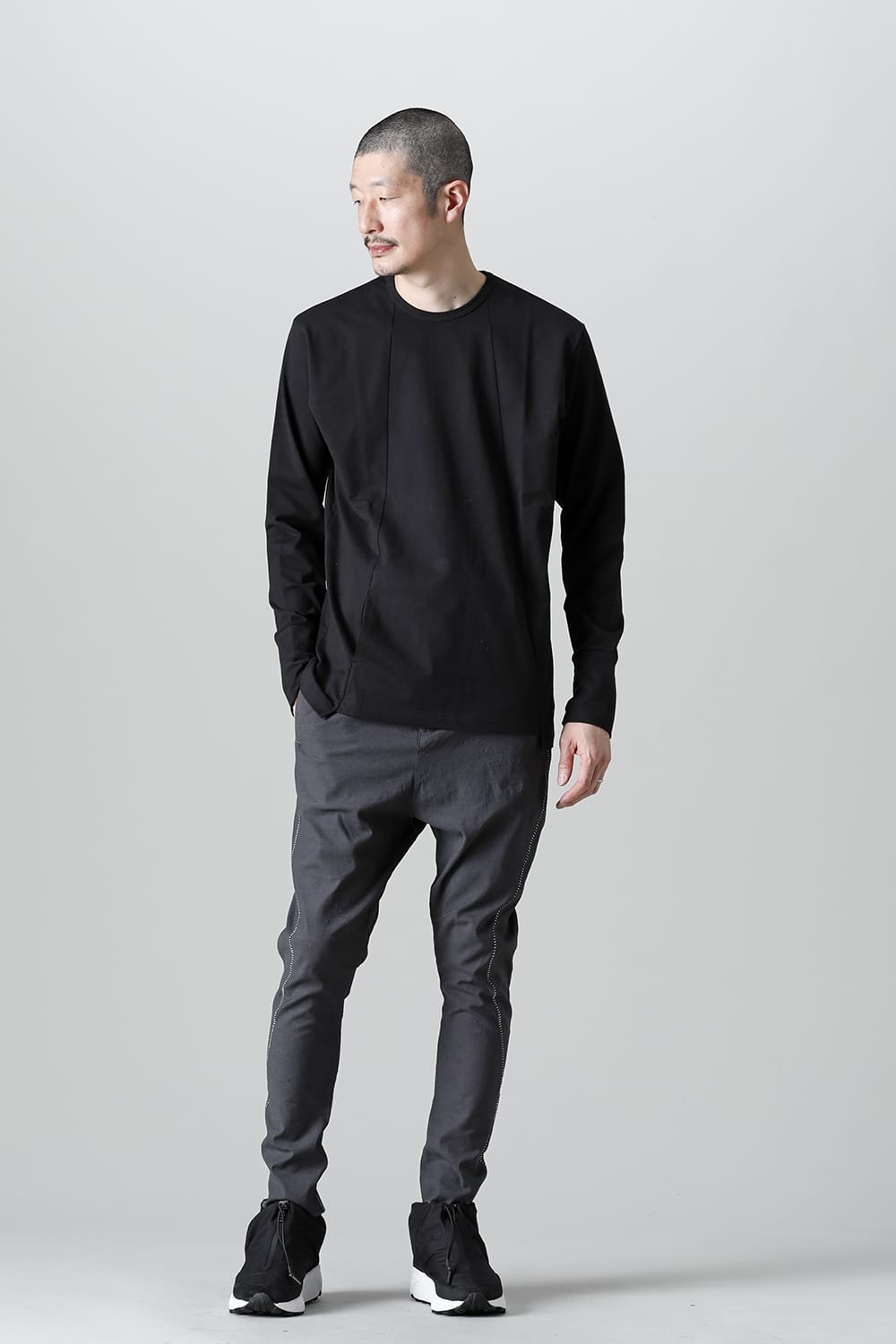 リネンジャージー ソリッド Graphite Gray