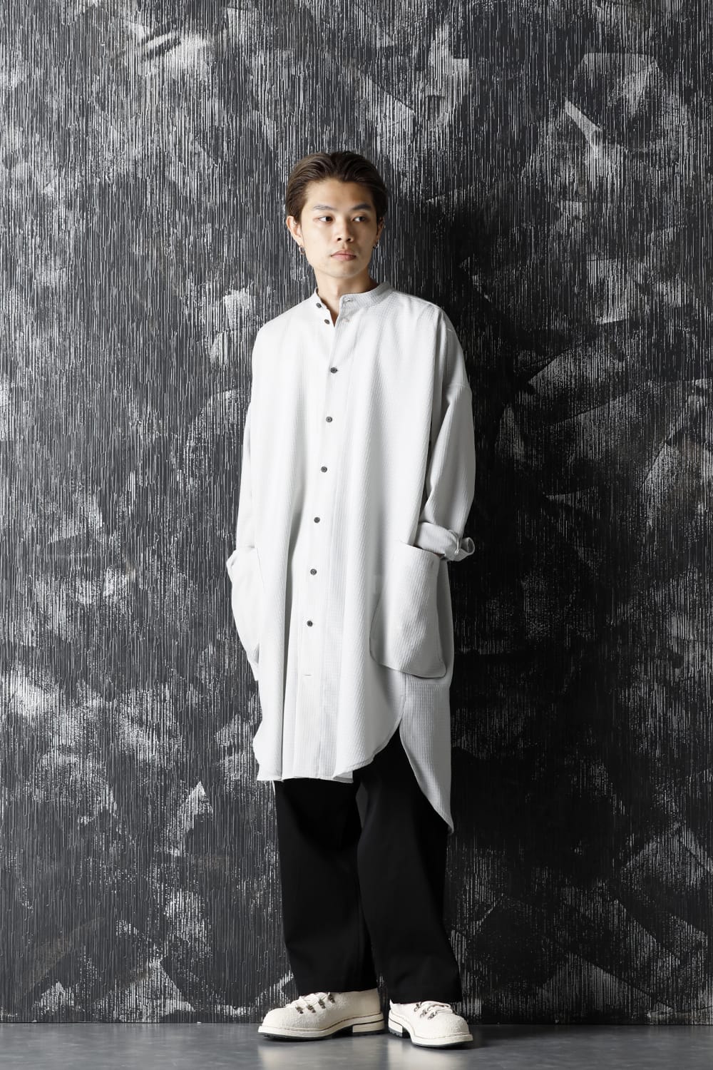 レギュラー フィット トラウザーズ ウール