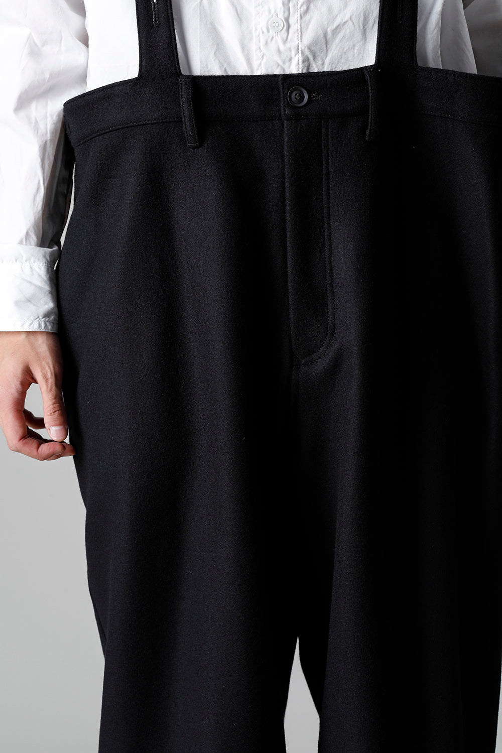 COMPRESSED MELTON FRINGE SUSPENDER PANTS