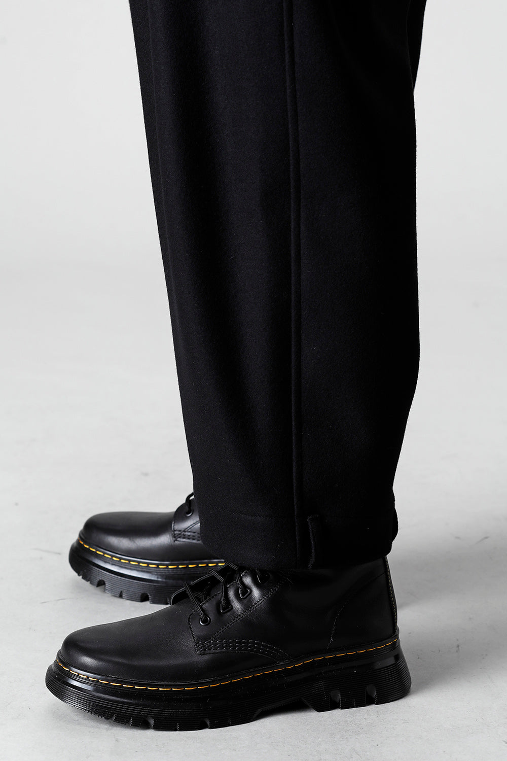 COMPRESSED MELTON FRINGE SUSPENDER PANTS