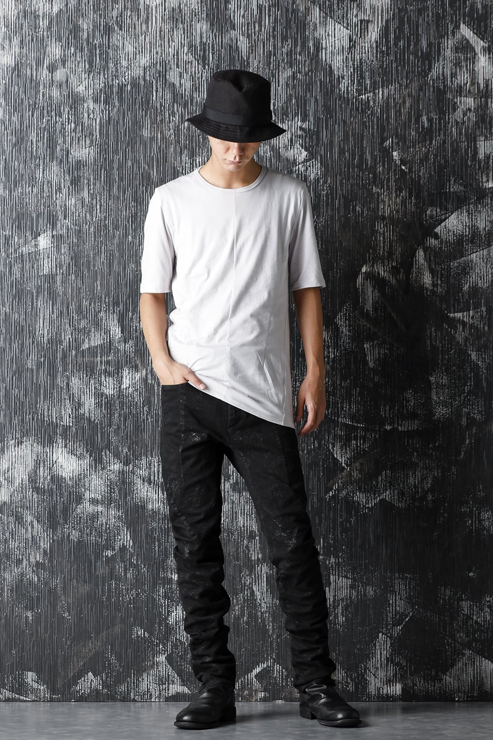 Dirty Coating 3D Curve Slim Pants