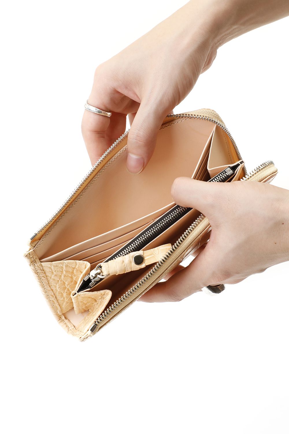 Tower Wallet Cow Crocodile Natural