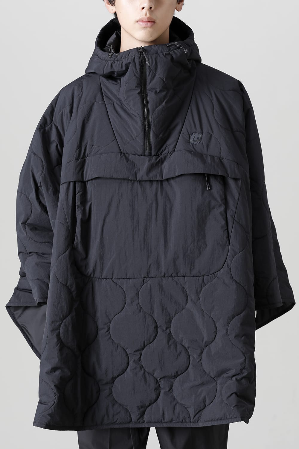 Heating Poncho Black