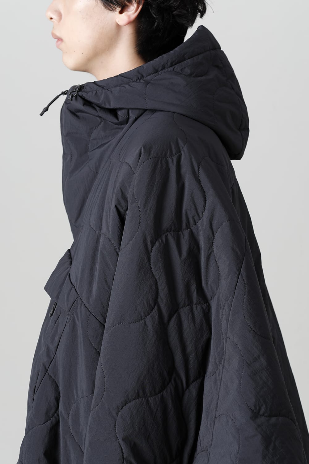 Heating Poncho Black