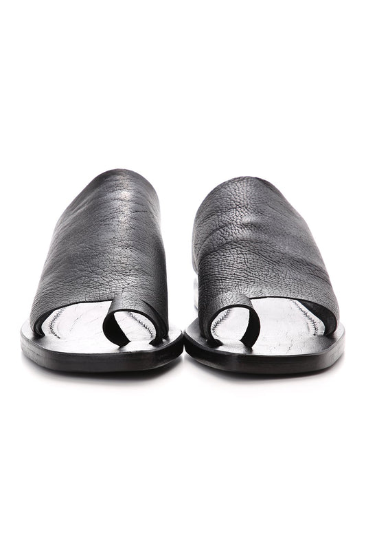 Mule With Toe Ring Sandals