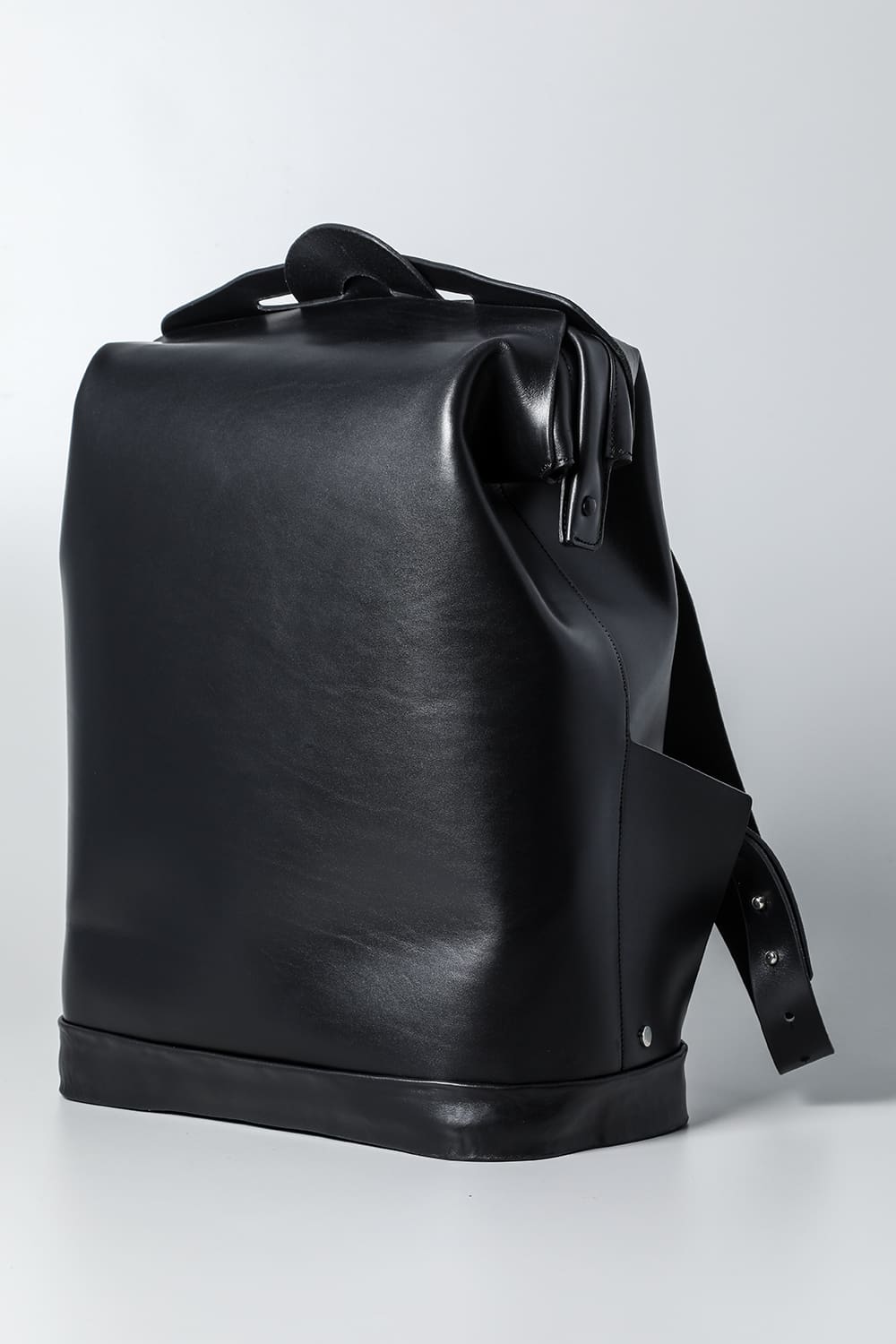 Nagi Backpack  Black