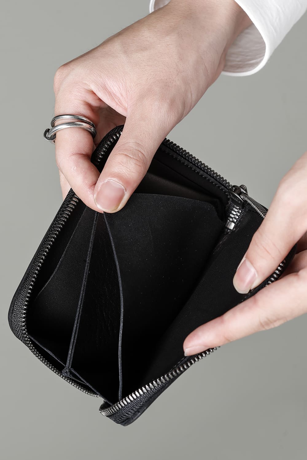 Nagi Wallet Mid Basic  Black