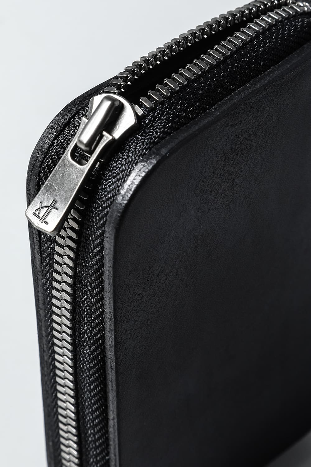 Nagi Wallet Mini Museum Calf  Navy