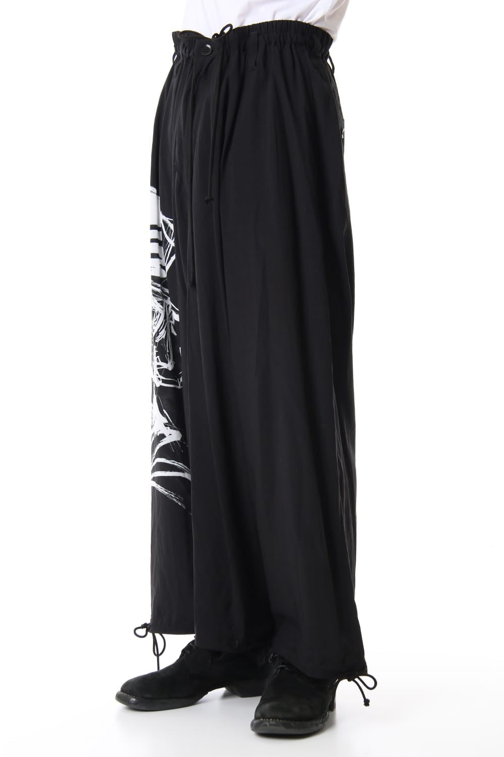 Left face Print Pants