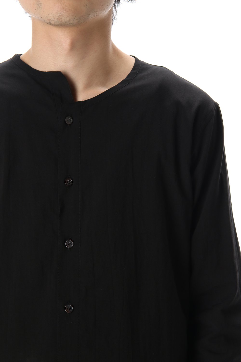 Collarless cuffs Long shirt