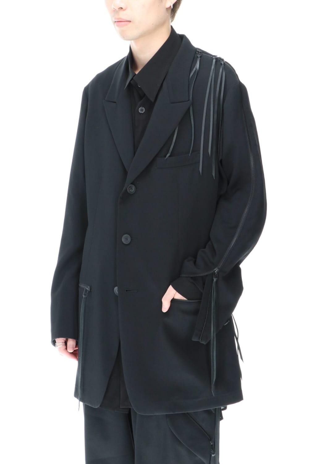 Gusset Sleeve Jacket