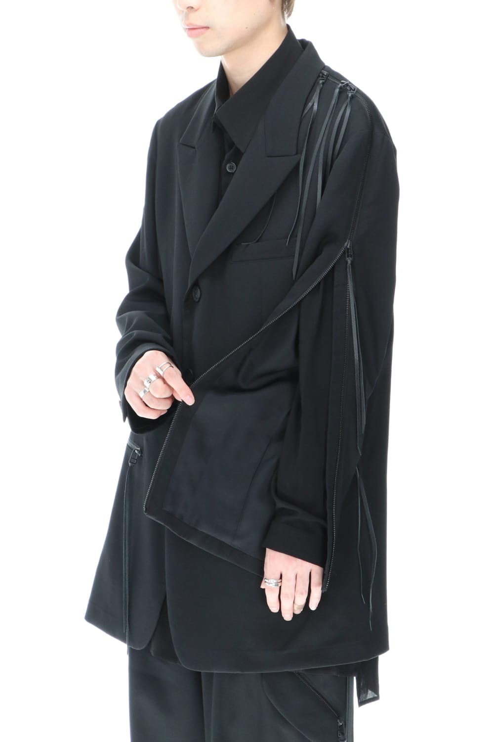 Gusset Sleeve Jacket