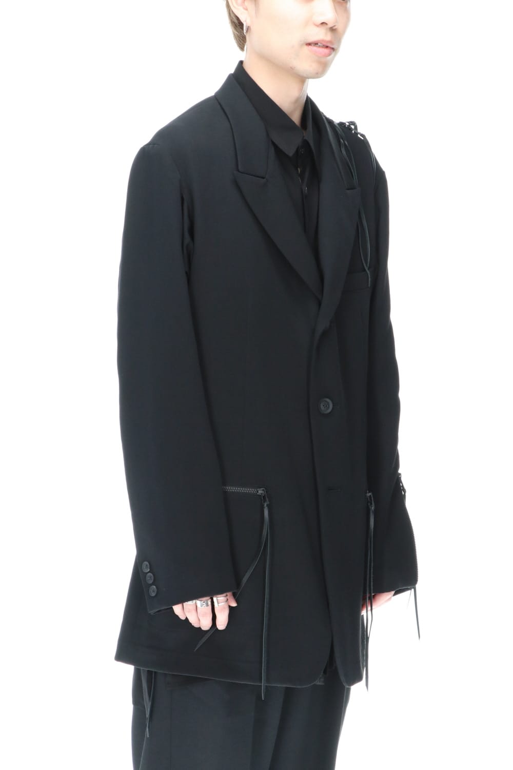 Gusset Sleeve Jacket