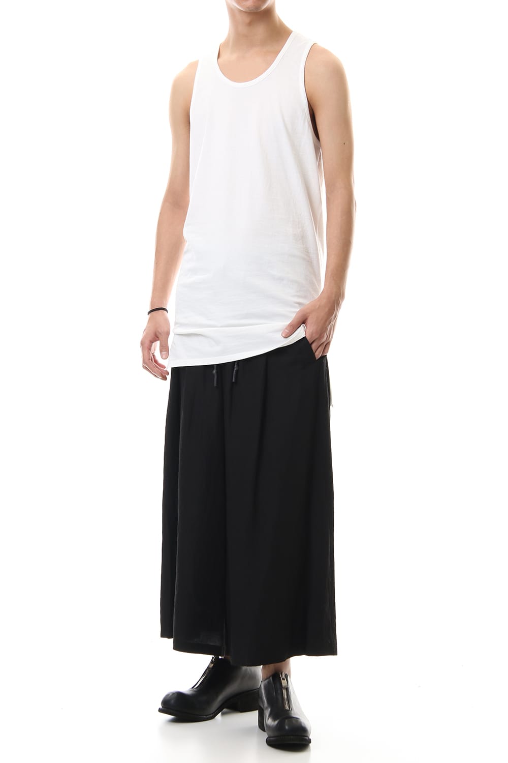 NUDE BACK PRINT TANK TOP White