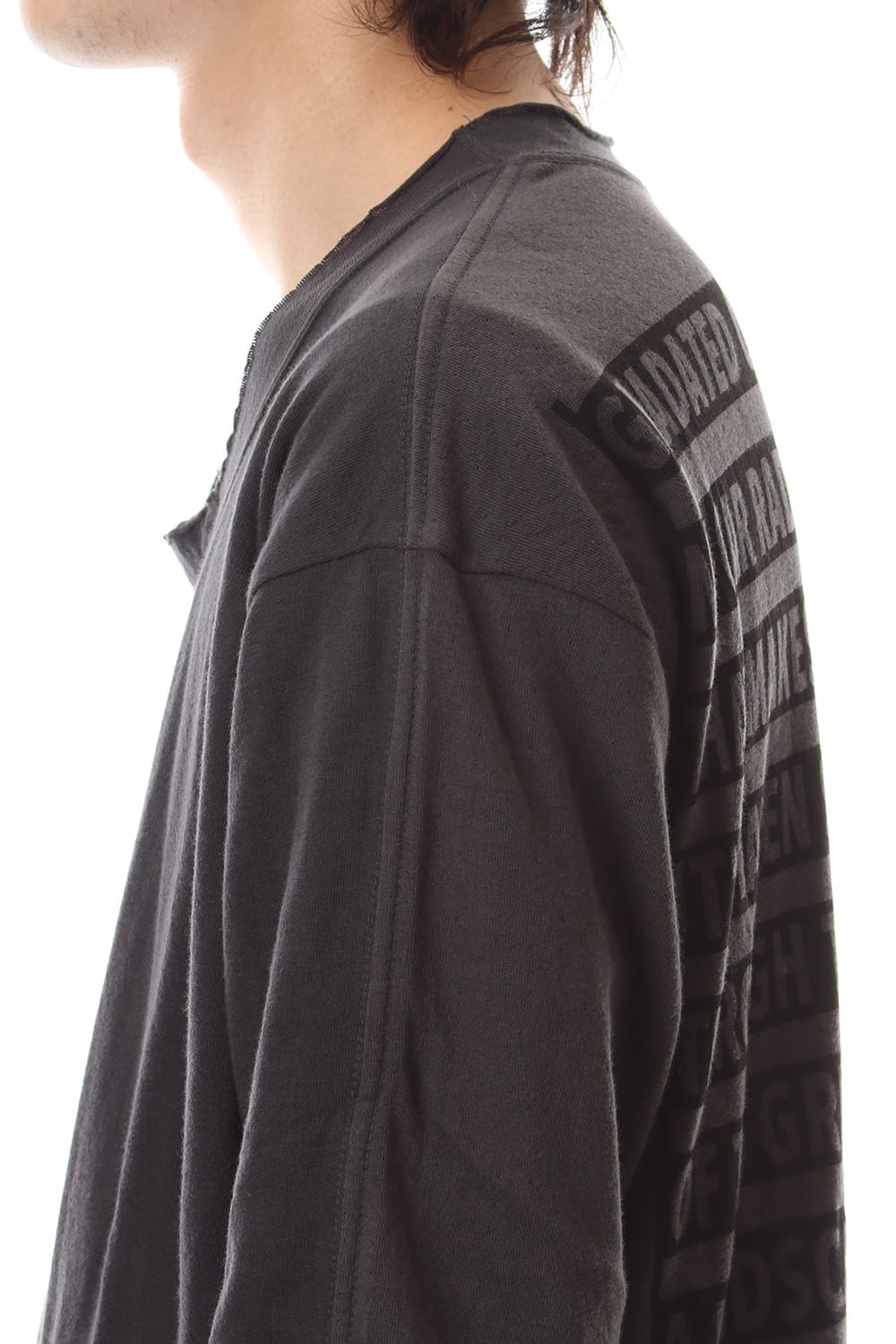 GRADATED GREY BACK PRINT  T-SHIIRT