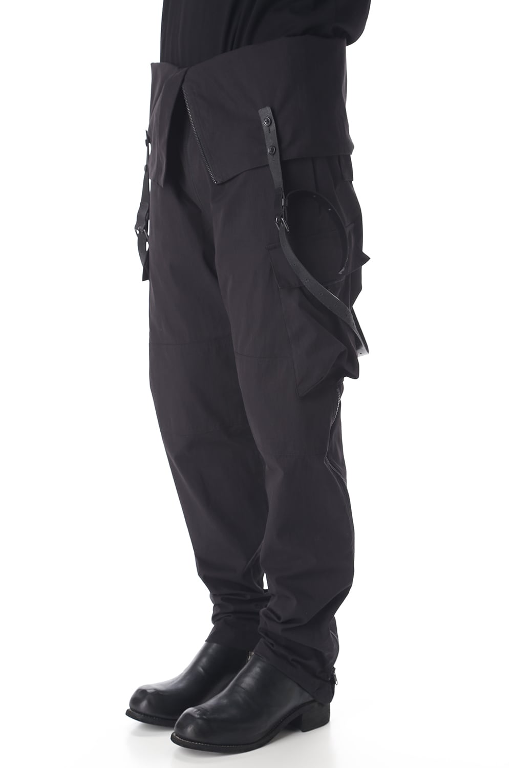 HIGH WAIST PANTS W/LEATHER SUSPENDER