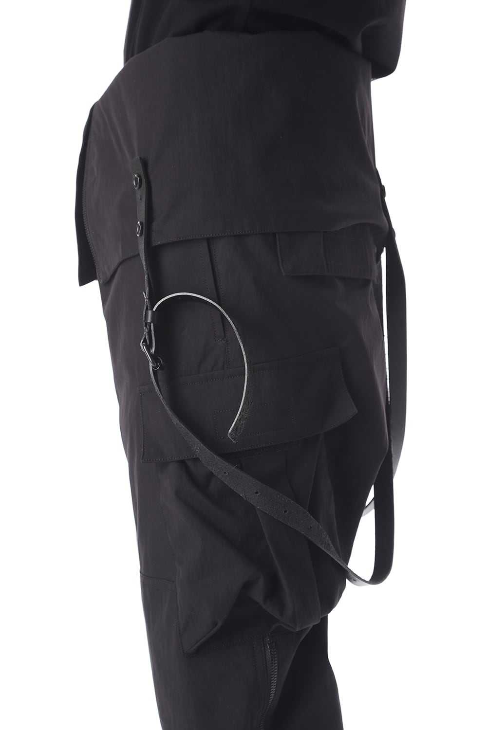 HIGH WAIST PANTS W/LEATHER SUSPENDER