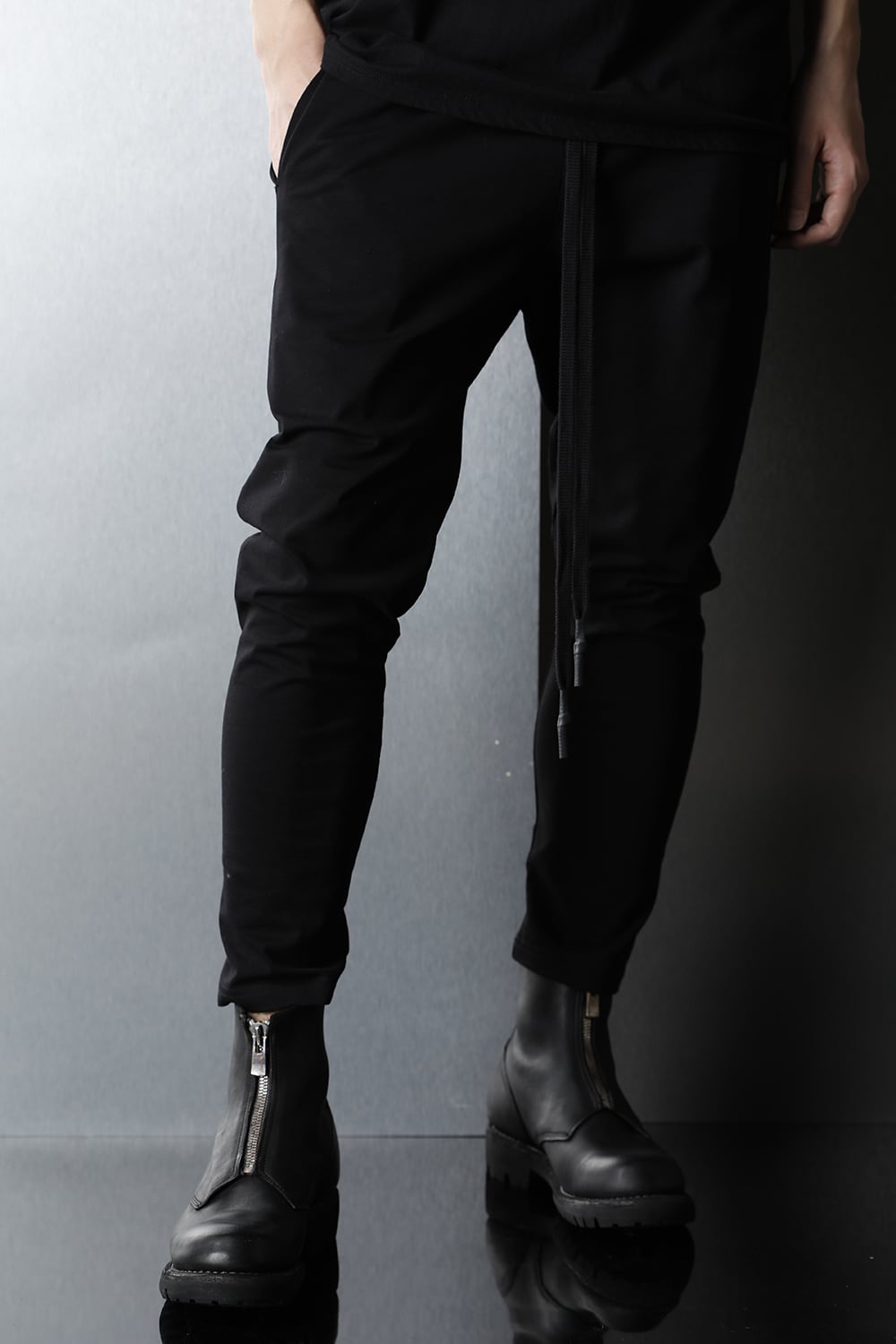 Cropped Slim Sweat Pants