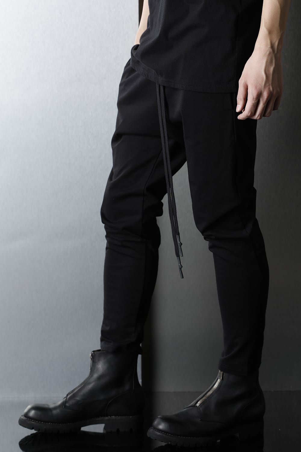 Cropped Slim Sweat Pants