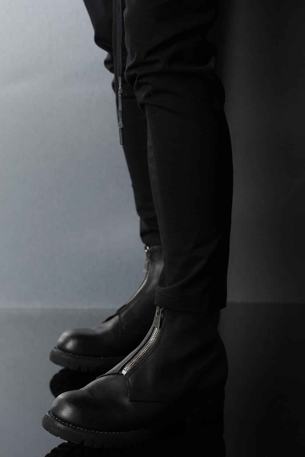 Cropped Slim Sweat Pants