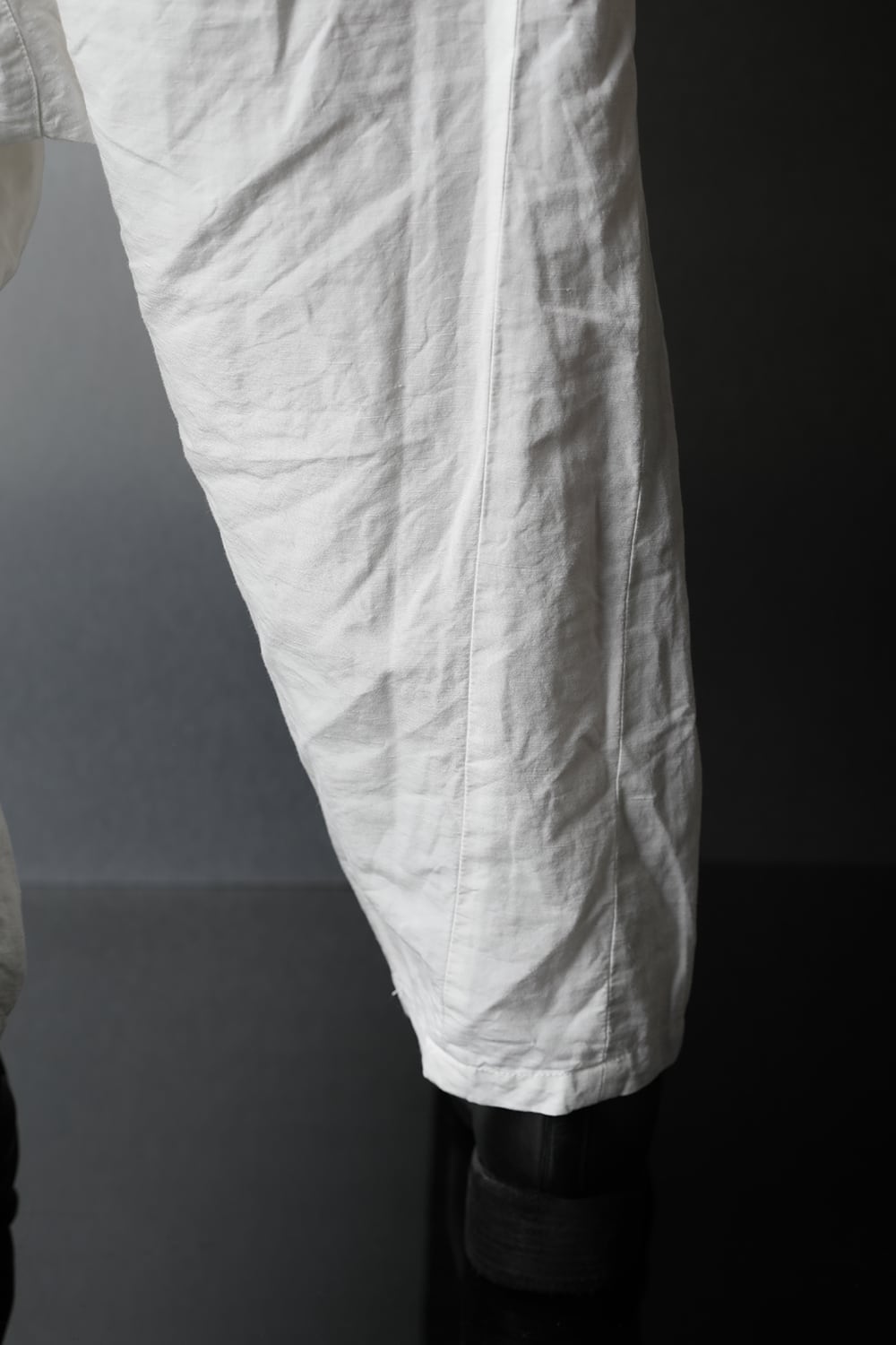 2 Tucks Cropped Sarouel Pants Off White