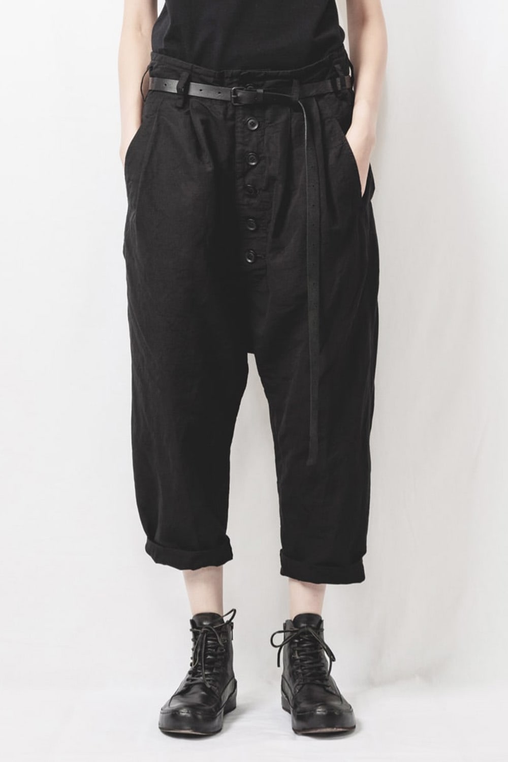 2 Tucks Cropped Sarouel Pants Black